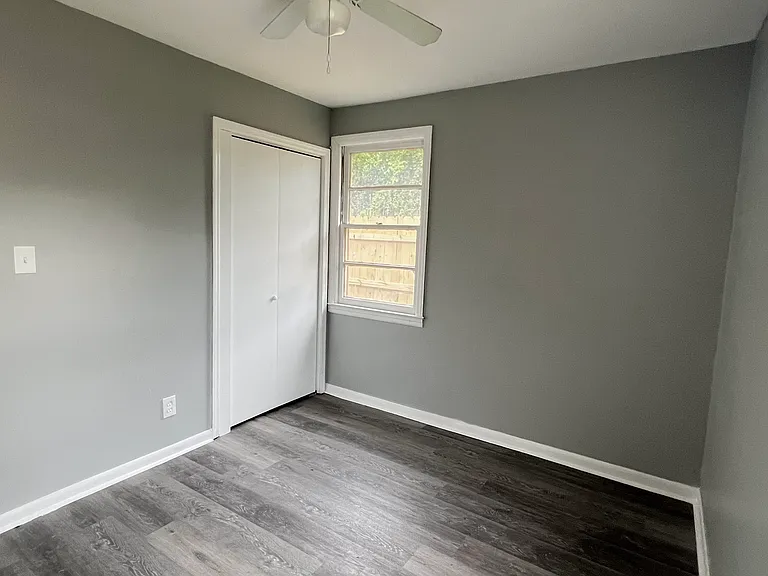 3609 Eastgate Dr — Photo 8