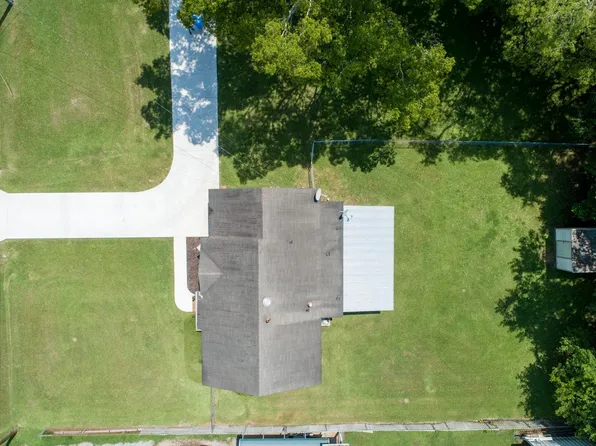 1034 Gaddis Ave, Prattville, AL 36066