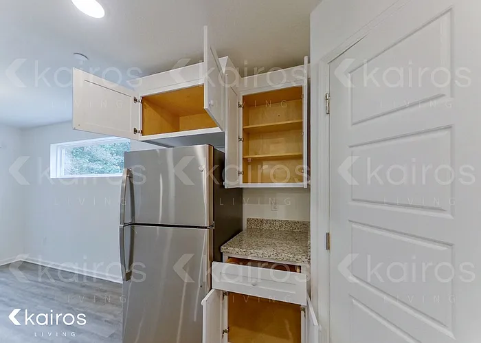 11425 Camden Court Cir — Photo 7