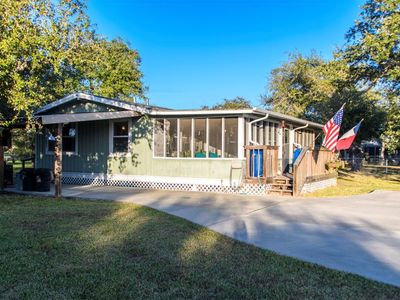 1519 E Main St, Rockport, TX, 78382