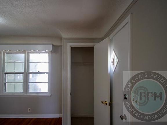 3rd image of 4018 Bauman Ave