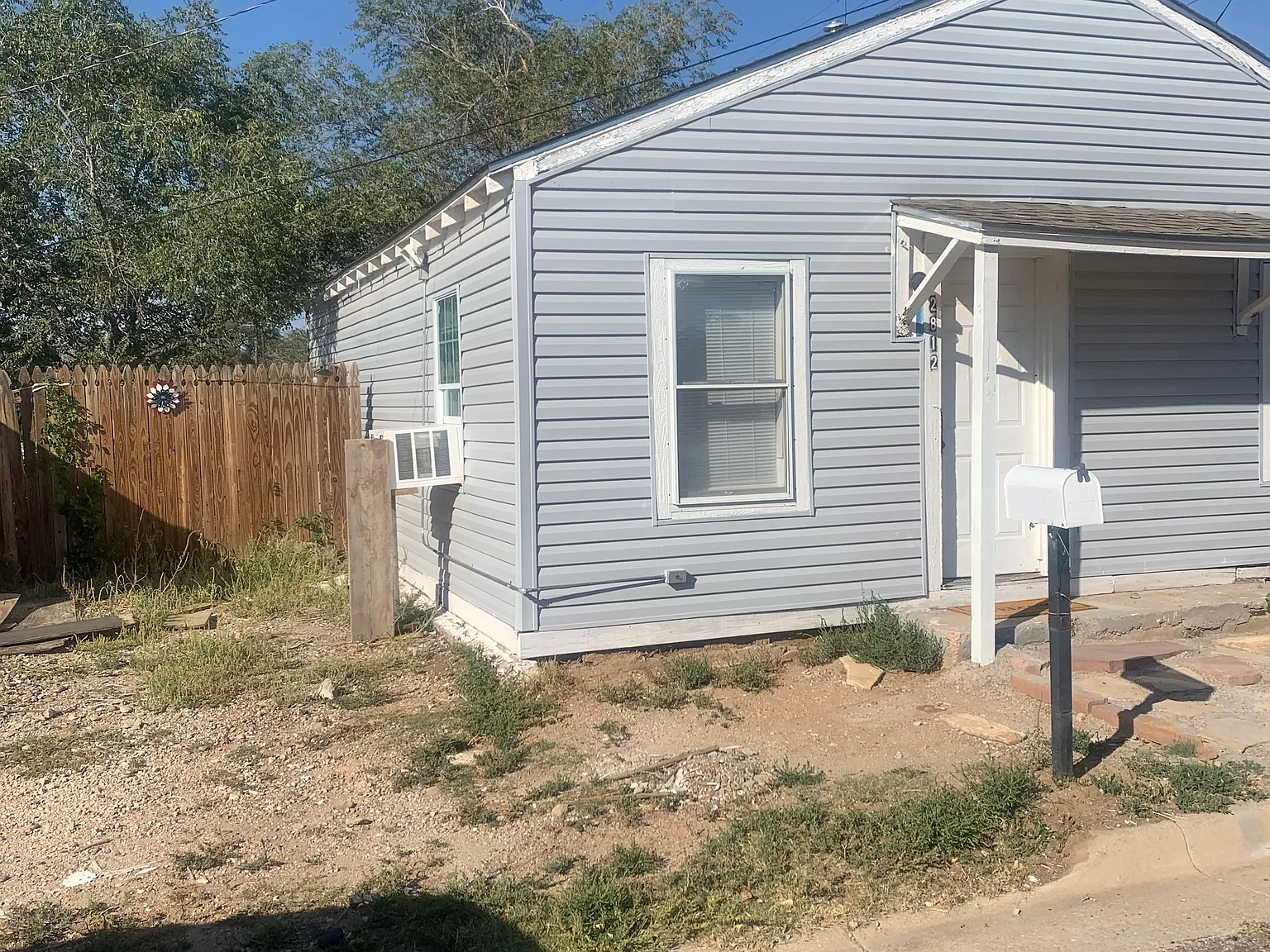 2 bed, $800 — Photo 2