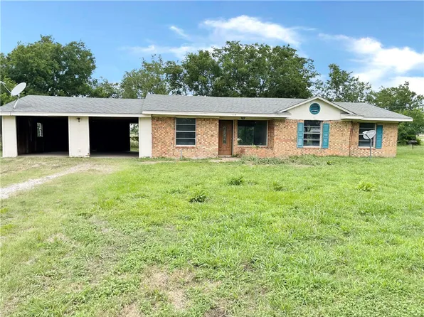 447 Lcr 242, Mexia, TX 76667