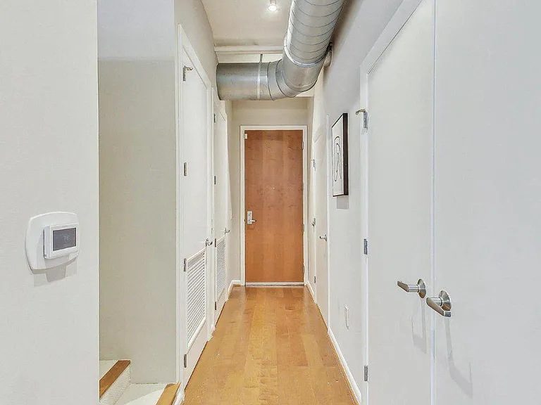 811 4th St NW #112 — Photo 23