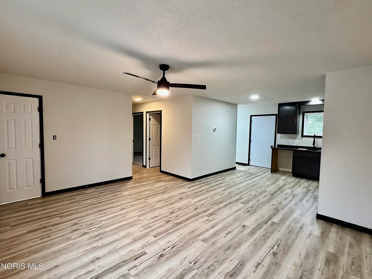 109 S Depot St — Photo 2