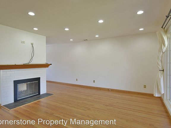 5th image of 4822 McCoy Ave