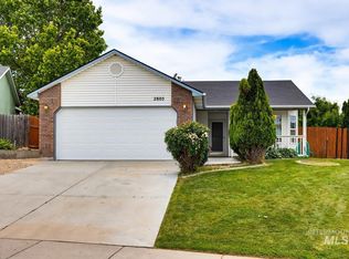 2805 Swan Ave, Nampa, ID 83687