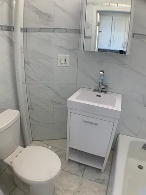 Rented by Capri Jet Realty Corp | media 4
