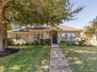 5106 Saint Andrews Dr, College Station, TX 77845