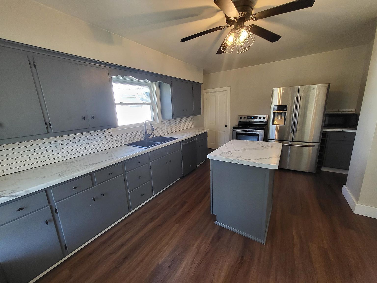 921 Chicago St, De Pere, WI 54115 Zillow