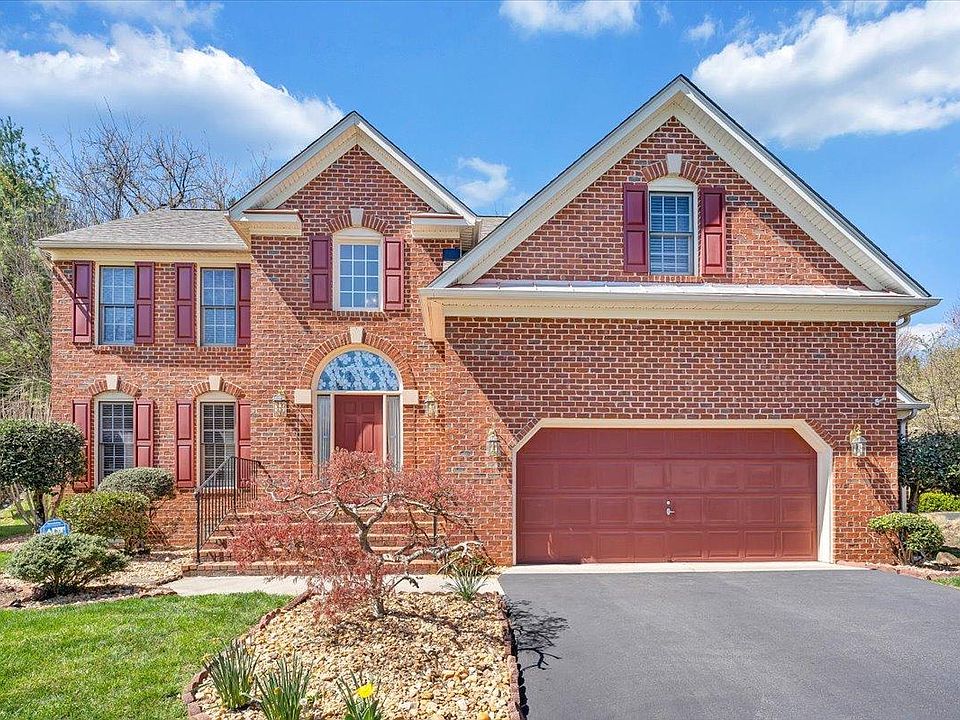 1st image of 5232 Meadow Creek Dr