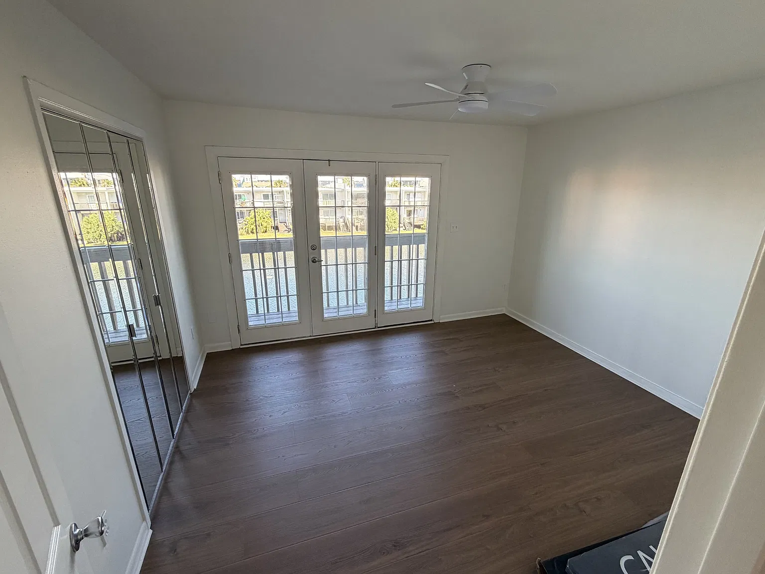 2 bed, 1.5 bath, 1133 sqft, $2,750 — Photo 4