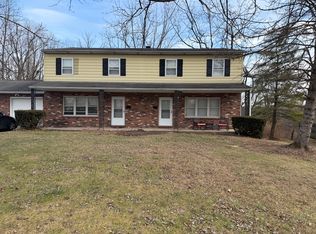 325 Griffith Dr #325, Douglassville, PA 19518