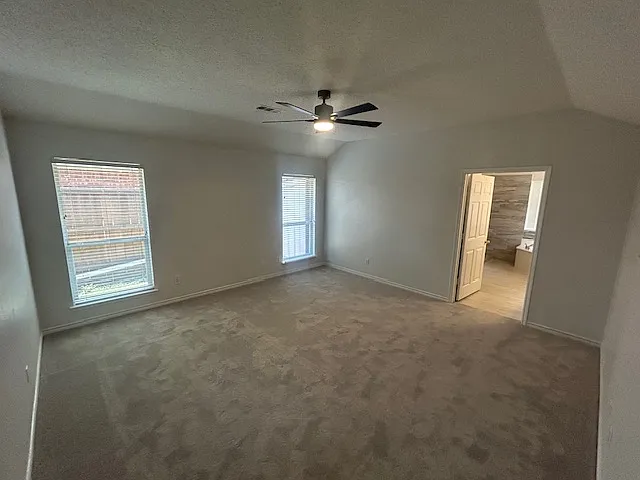 748 Summerfield Dr — Photo 9