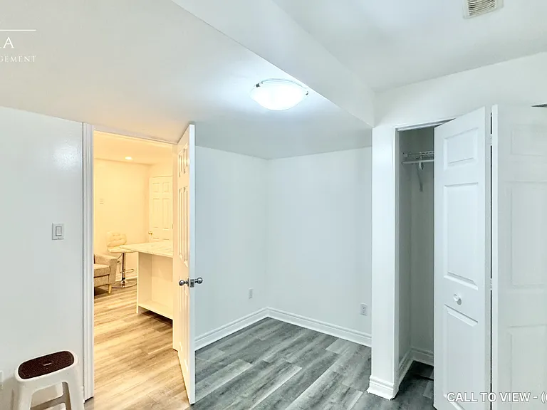 23 Riehm St #2 — Photo 8