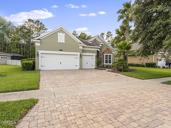 2nd image of 442 ENREDE Lane