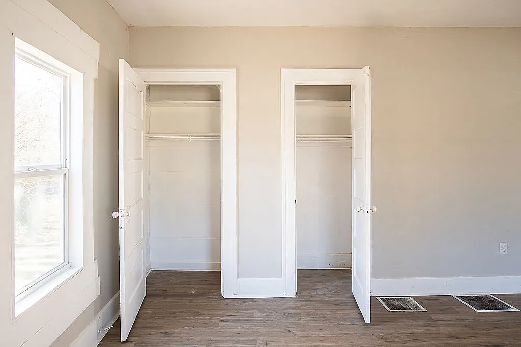 2141 Philadelphia Drive — Photo 4
