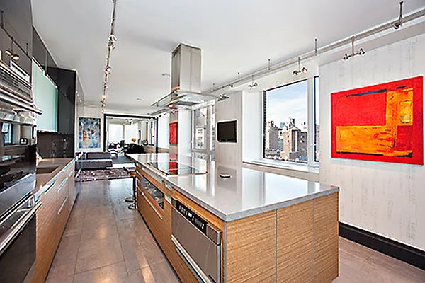 Sold by Modlin Group | media 19