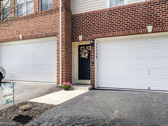 3rd image of 25538 Joy Ln