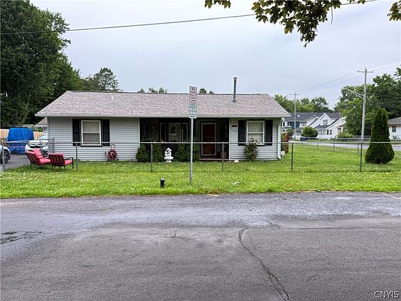 2nd image of 102 Rill Ave