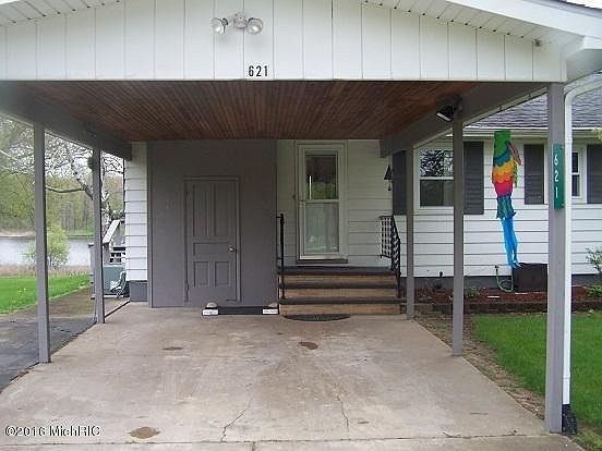 4th image of 621 Pokey Dr