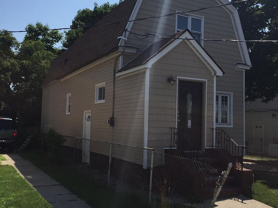 1st image of 121-11R Undisclosed Address