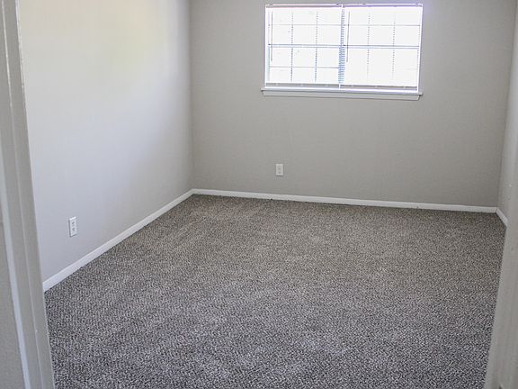 5th image of 5738 Old Dixie Hwy APT C14