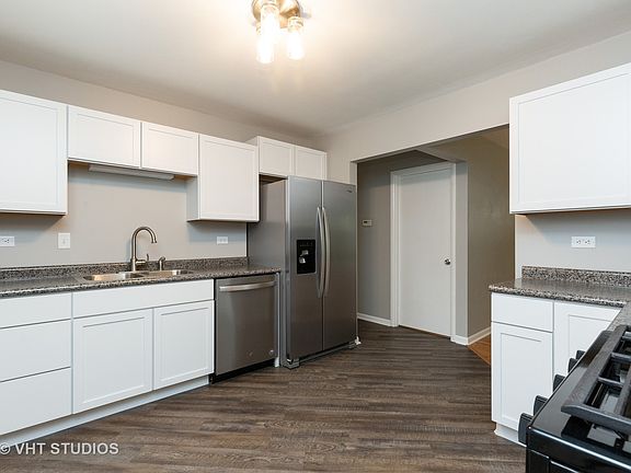 5th image of 309 Knollwood Dr