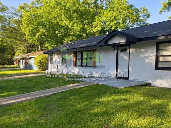 805 Pamela Dr, Griffin, GA 30224