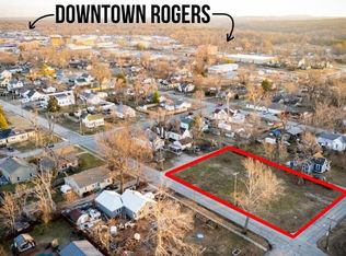 921 S 4th St #6, Rogers, AR 72756