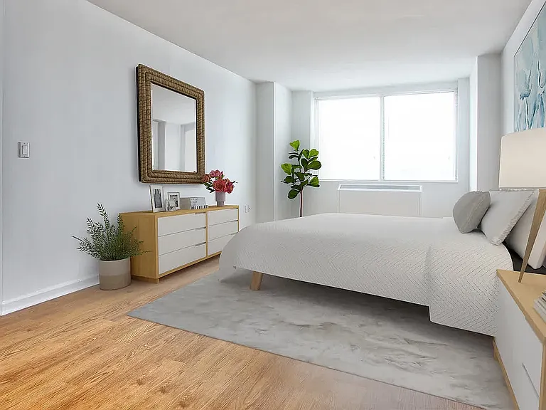 180 Riverside Blvd #10V — Photo 29