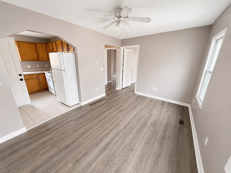 739 Harriet Ave #1 — Photo 7