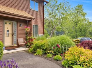 348 Boston Post Rd APT C19, Waterford, CT 06385