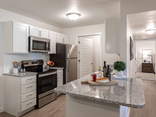 Carrington Square | 5959 S Cougar Ln, Salt Lake City, UT