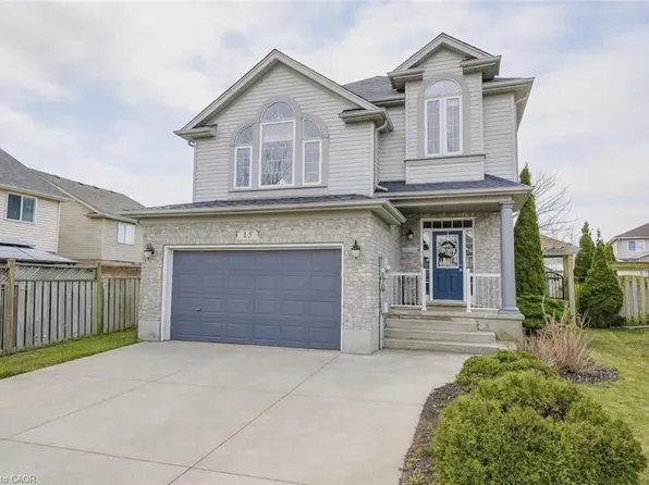 15 Waffler Cres, Cambridge, ON N1P 1H6