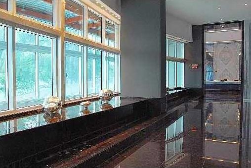 5th image of 325 Biscayne Blvd #1215
