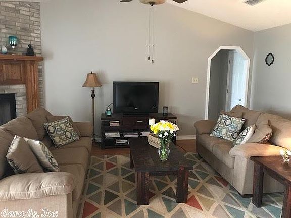 4th image of 2912 Joanna Dr