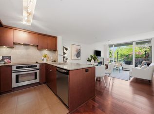 158 W 13th St #205, North Vancouver, BC V7M 0A7