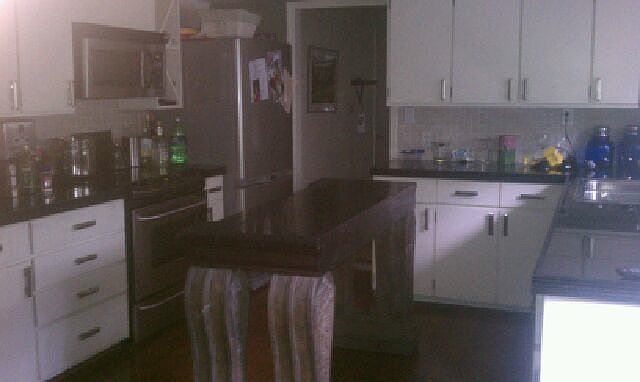 2nd image of 211 S Parkwood Ln