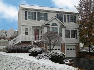 106 Old Farm Rd, Canonsburg, PA 15317