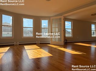 71 River St #3A, Cambridge, MA 02139