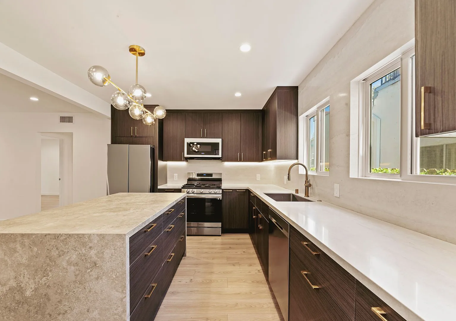 TALA Residences at 751 Alfred Street — Photo 4