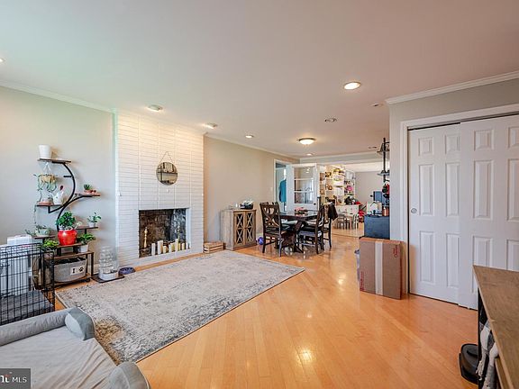 4th image of 4803 Apple Tree Dr