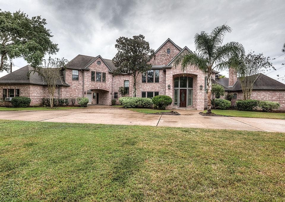 1st image of 1102 W Viejo Dr