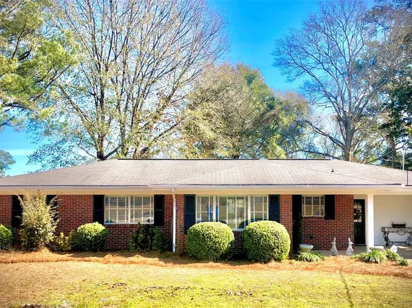 211 Cedar Dr, Enterprise, AL 36330