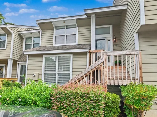 2920 Seashore Pt, Virginia Beach, VA 23454