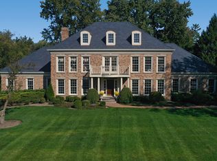 26 S Wynstone Dr, North Barrington, IL