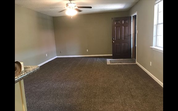 5th image of 15525 Blackhawk Blvd APT 18