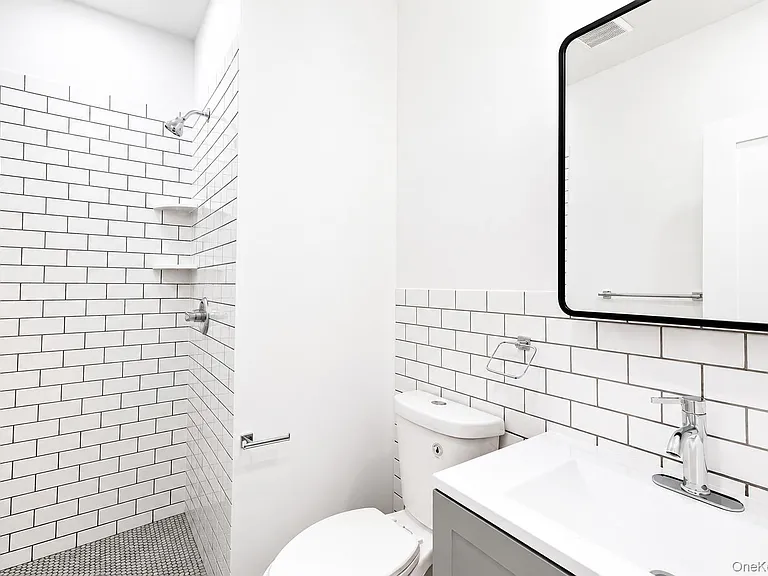 9 Lagrange Ave #3 — Photo 9