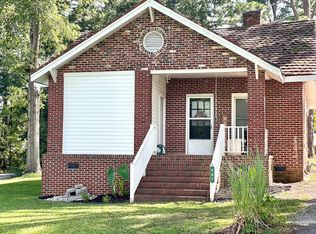 401 Walnut St, Greenwood, SC 29646
